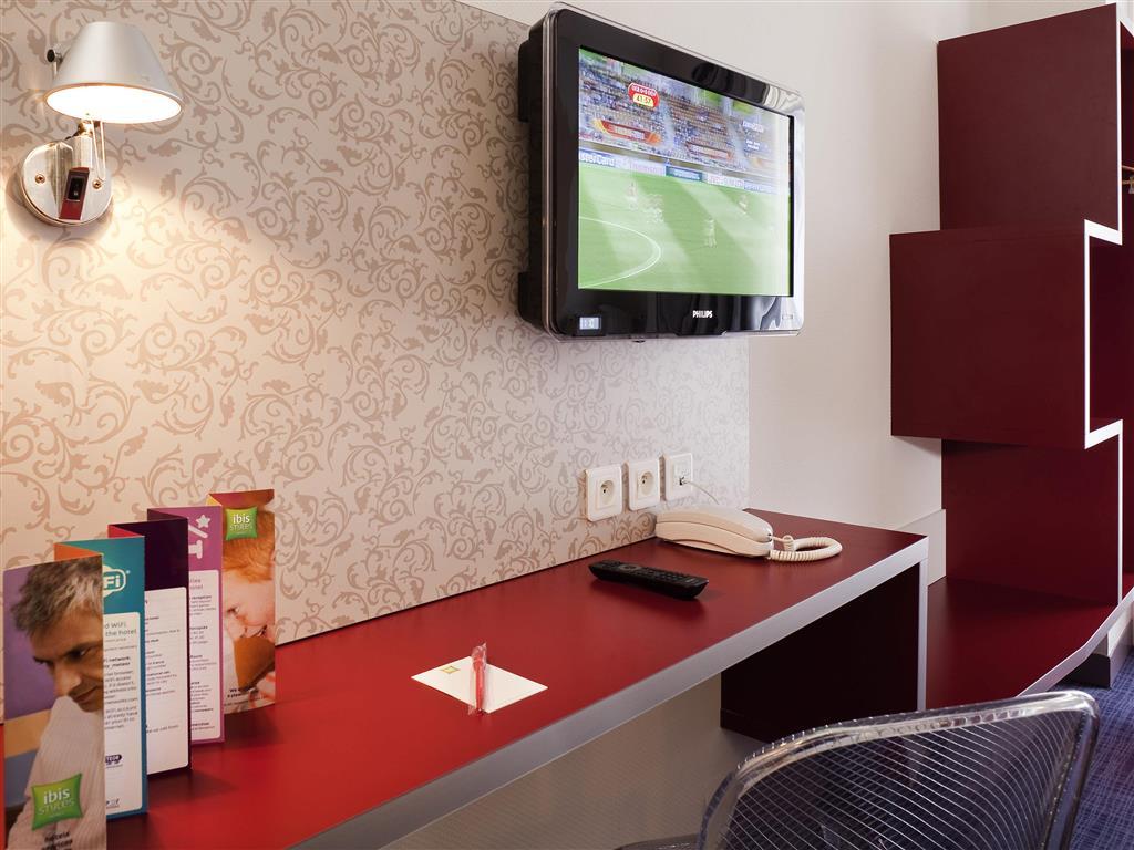 Hotel Ibis Styles Paris 15 Lecourbe Exterior foto