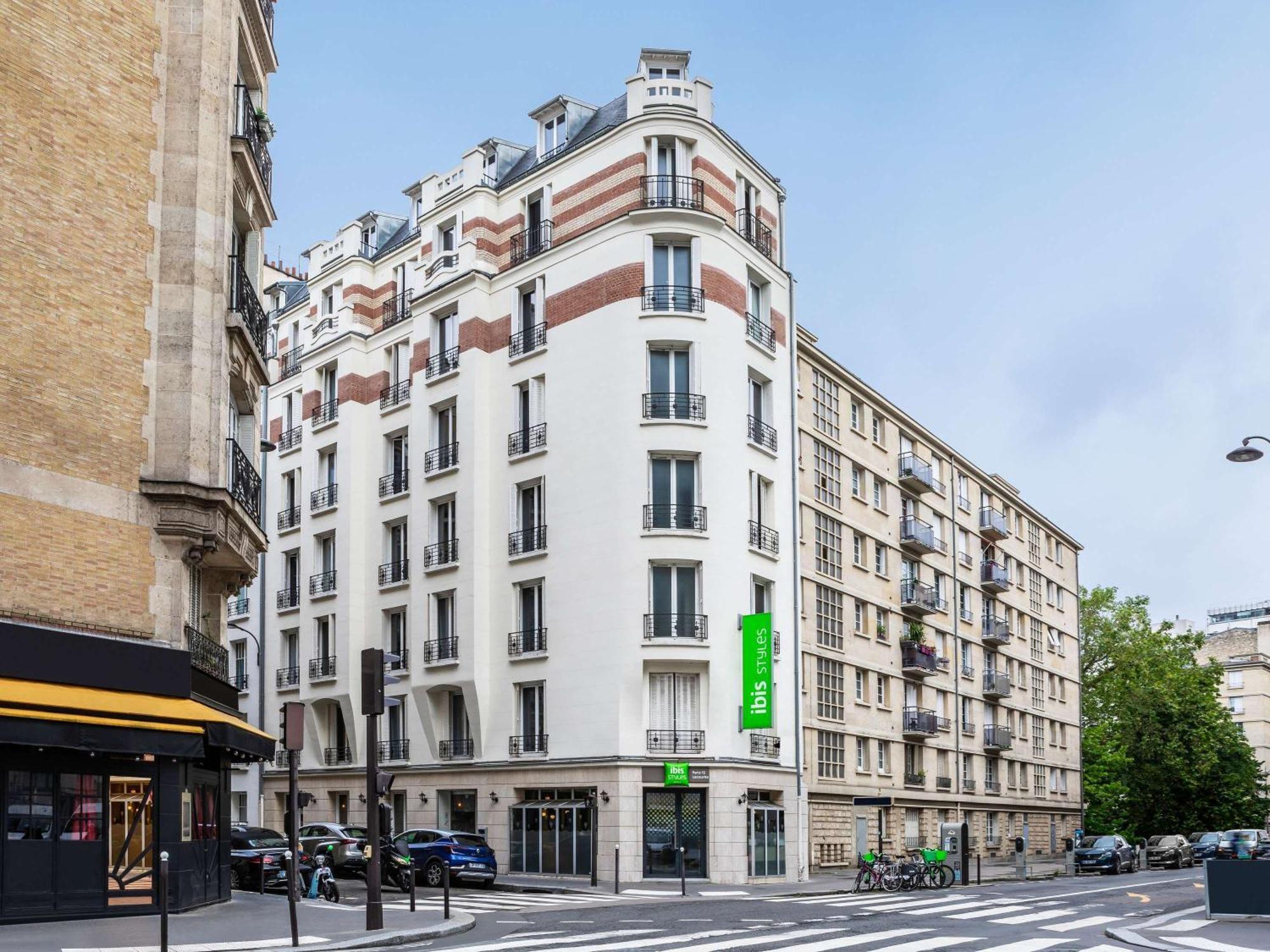 Hotel Ibis Styles Paris 15 Lecourbe Exterior foto